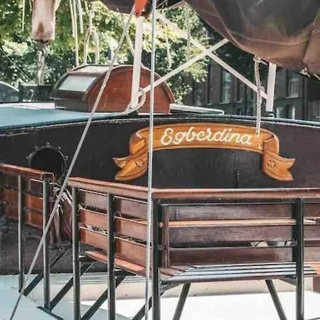 Amazing Private Luxury Boat * 암스테르담